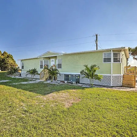 Pet-Friendly Home 10 Mi To Lake Okeechobee!